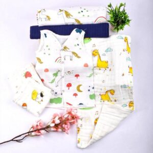 Baby Unisex Muslin Organic cotton 1 Square Langot, 2 Muslin Napkin, 1 Jhabla, 1Burp Towel,1 Swaddle, combo
